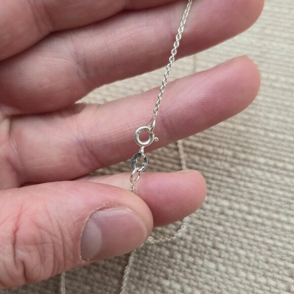 18 Inch Sterling Silver Triple Pink Cubic Zirconia Necklace A5720 - Picture 6 of 8